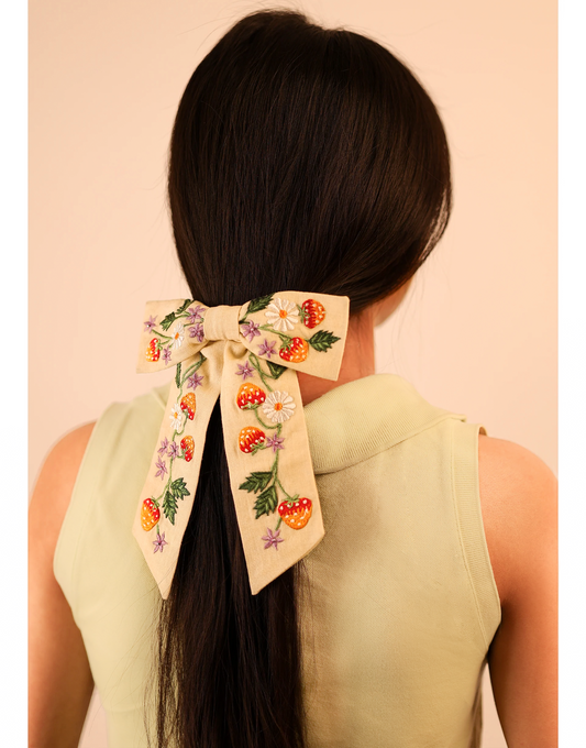 Strawberry Bow