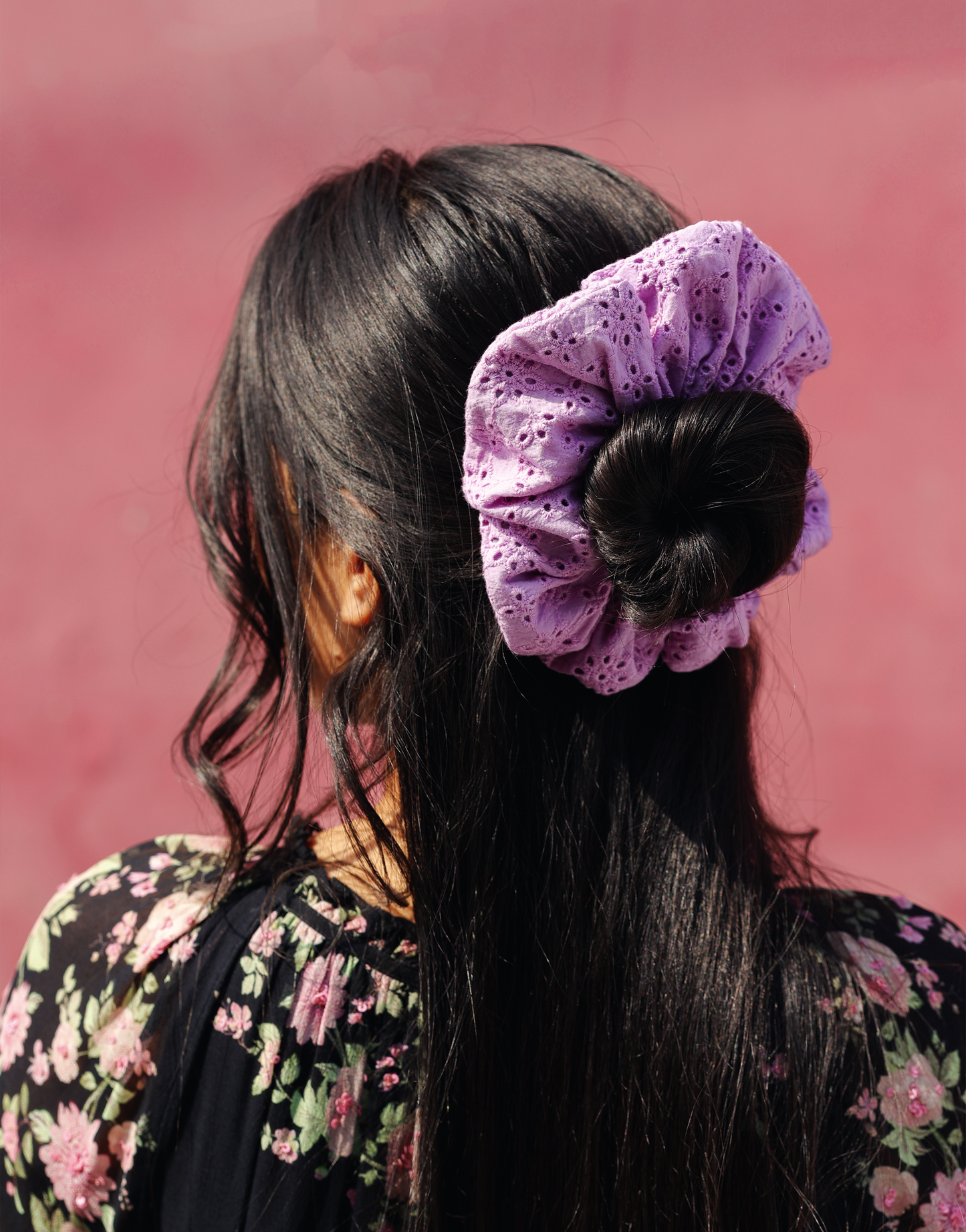 Lavender Schiffli Jumbo Scrunchie